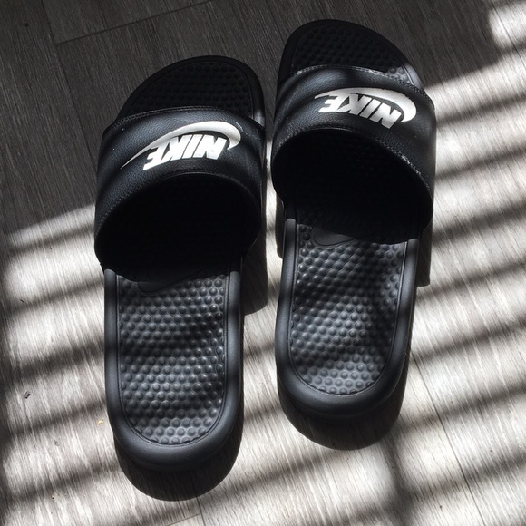 walmart nike slides